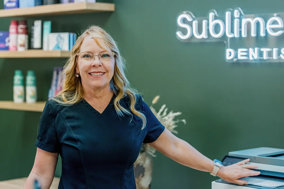 book-a-dental-appointment-glendale-dentist